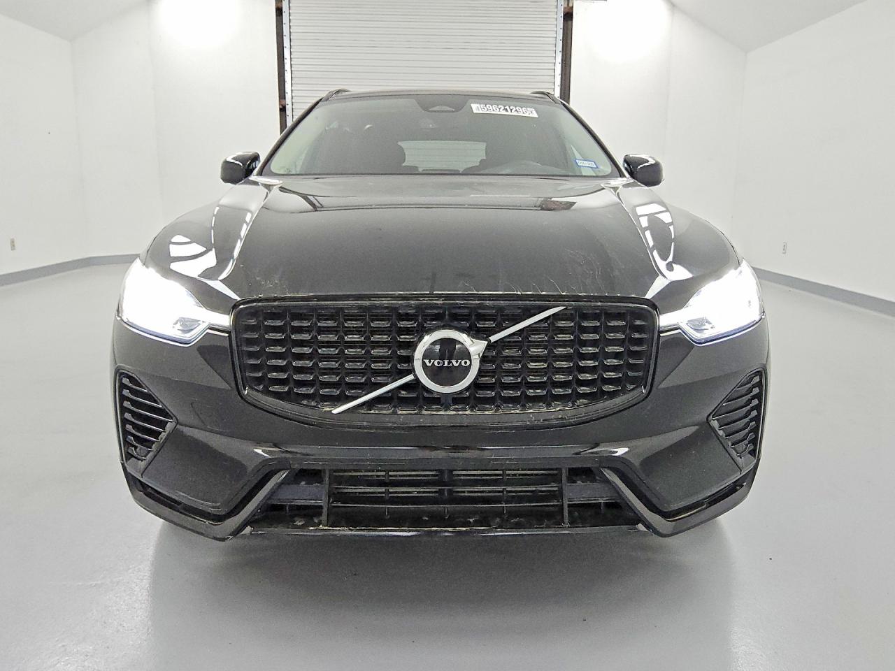 2024 VOLVO XC60