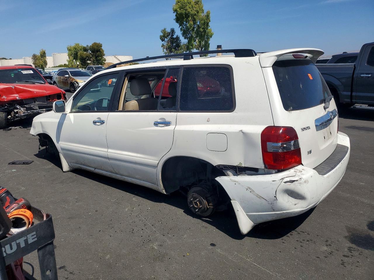 2006 TOYOTA HIGHLANDER