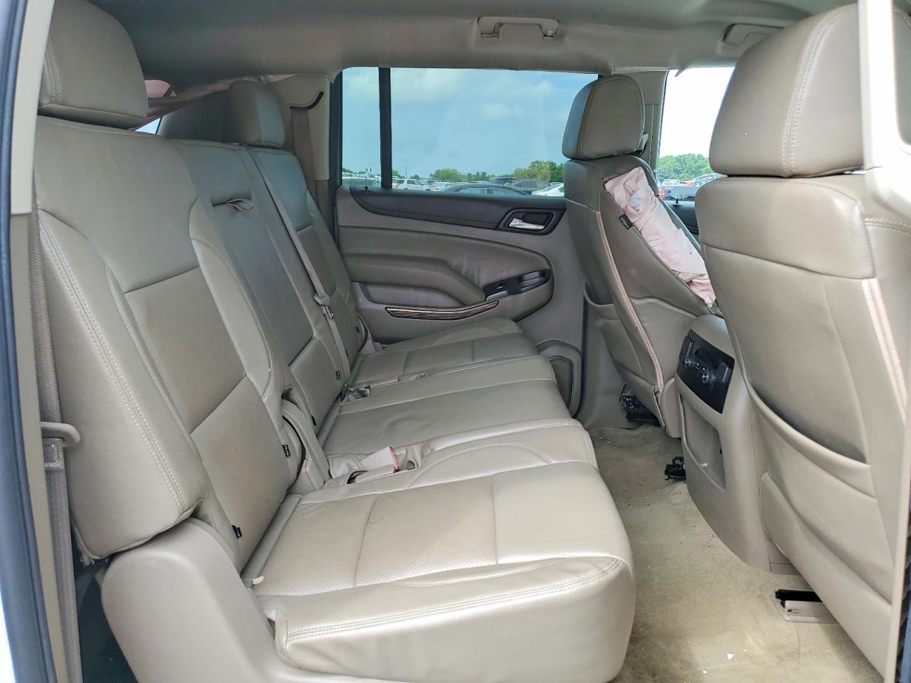 2016 GMC YUKON