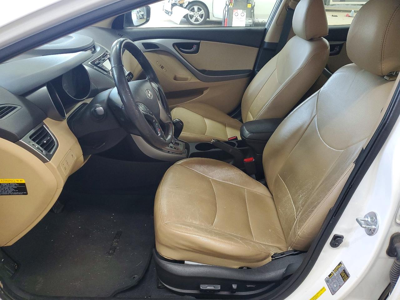 2013 HYUNDAI ELANTRA