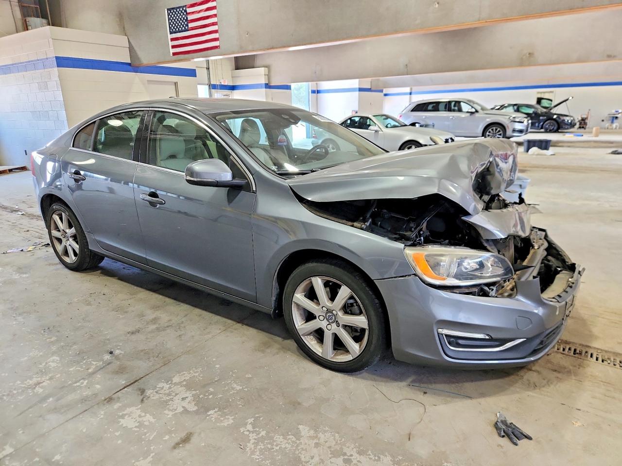 2016 VOLVO S60