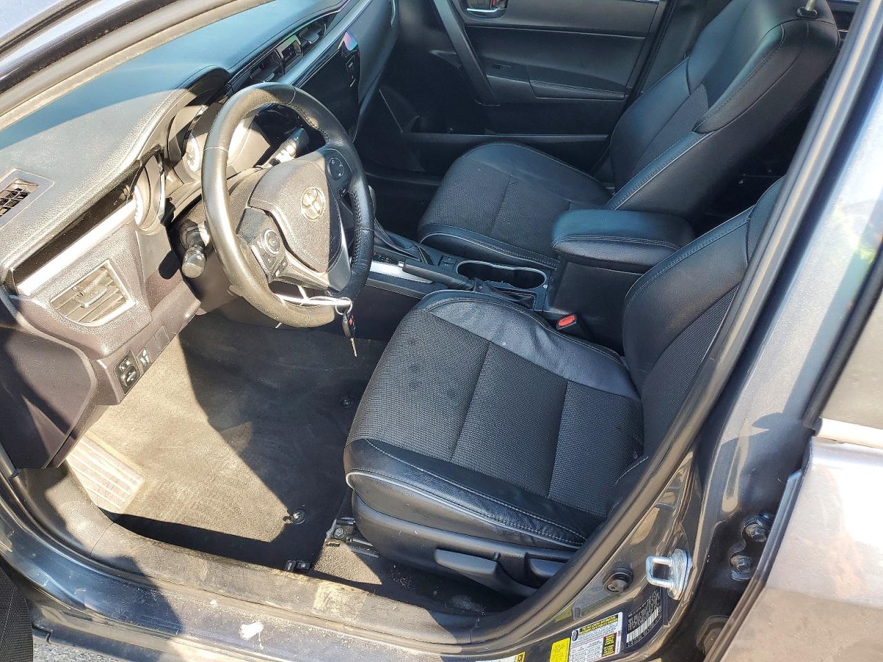 2016 TOYOTA COROLLA