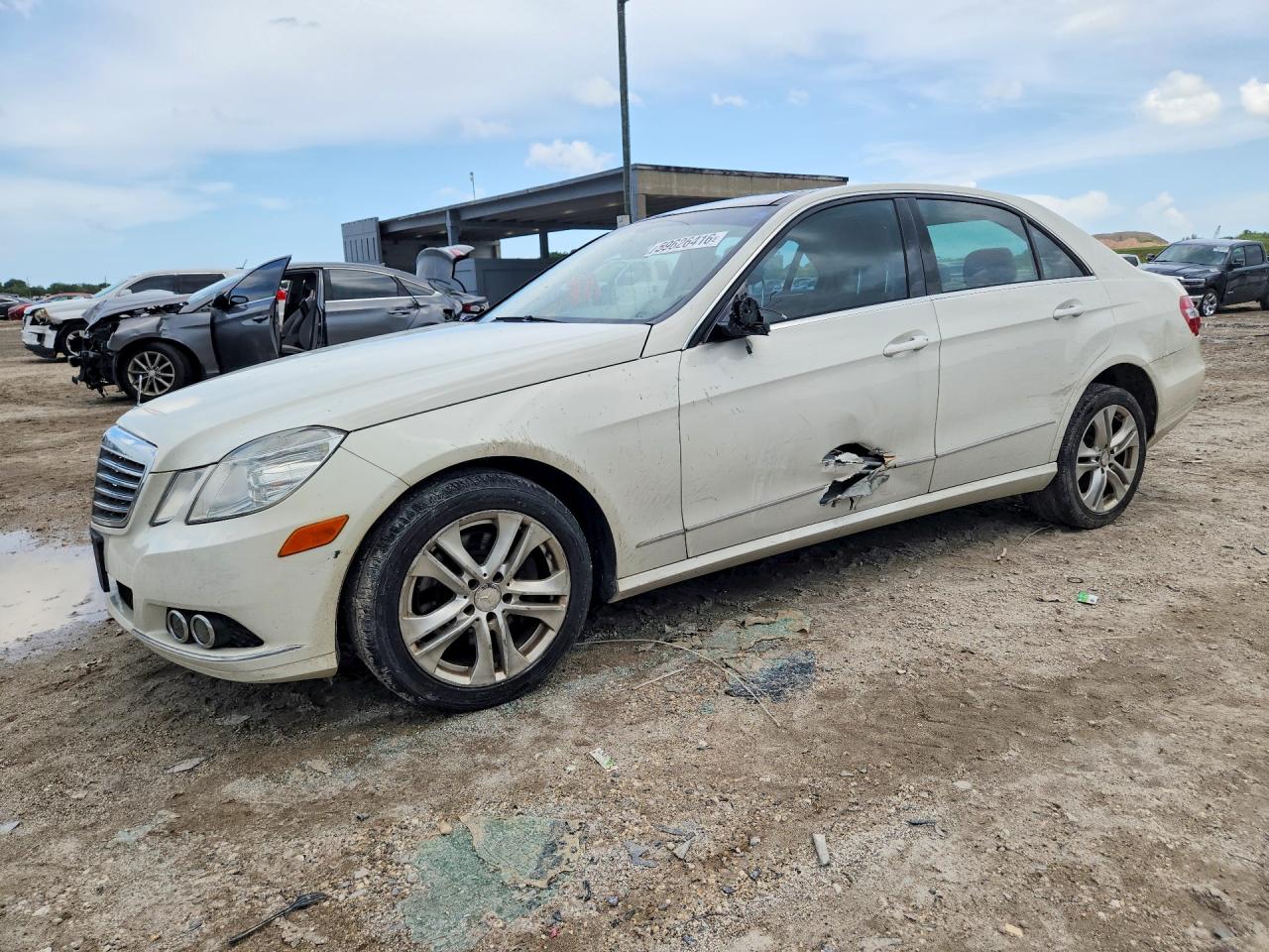2010 MERCEDES-BENZ E-CLASS