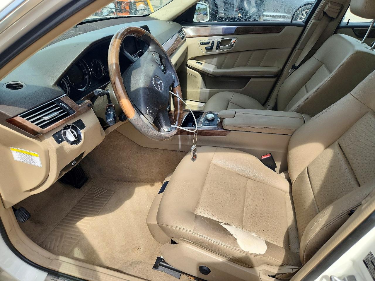 2010 MERCEDES-BENZ E-CLASS