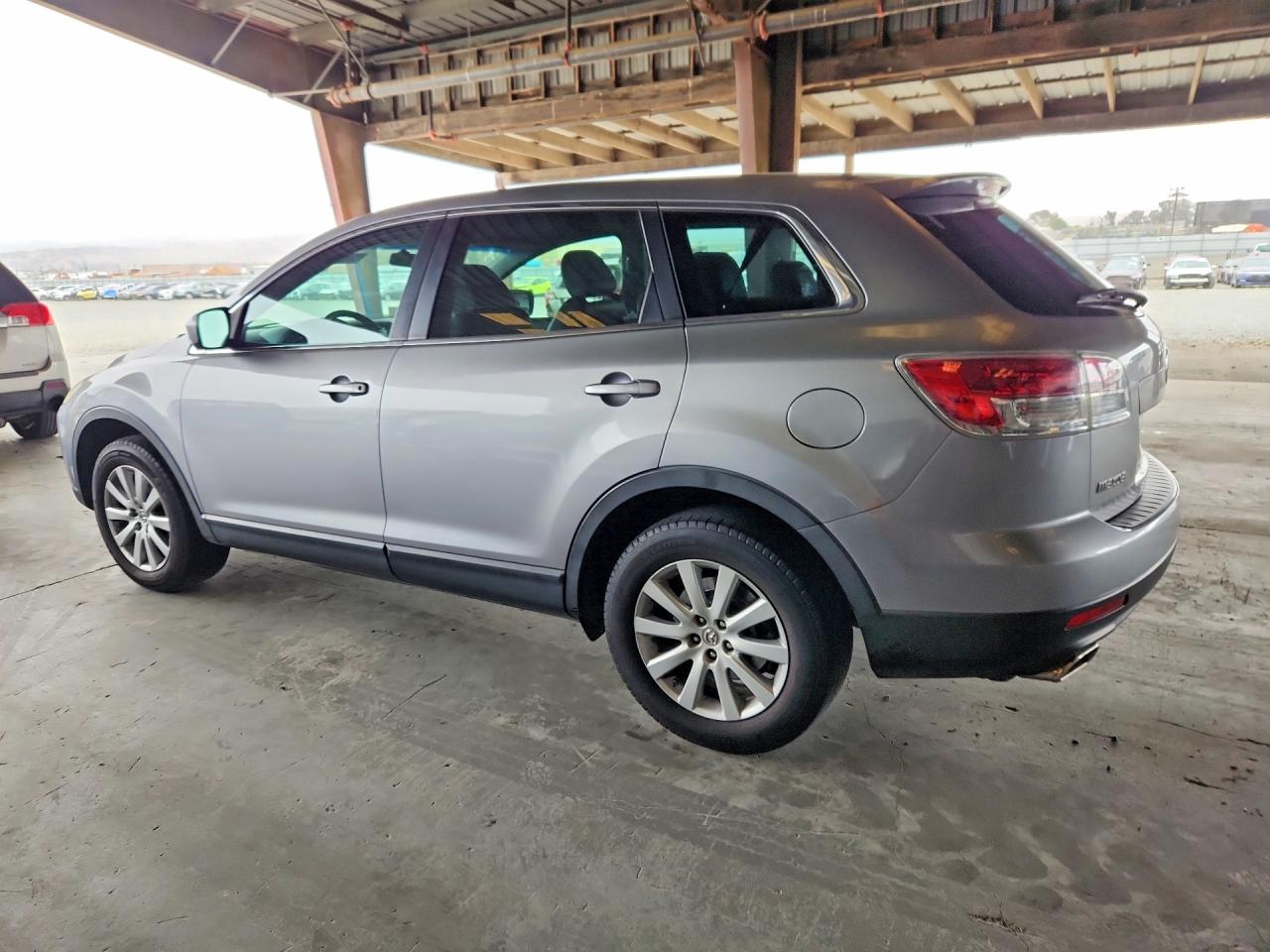 2009 MAZDA CX-9
