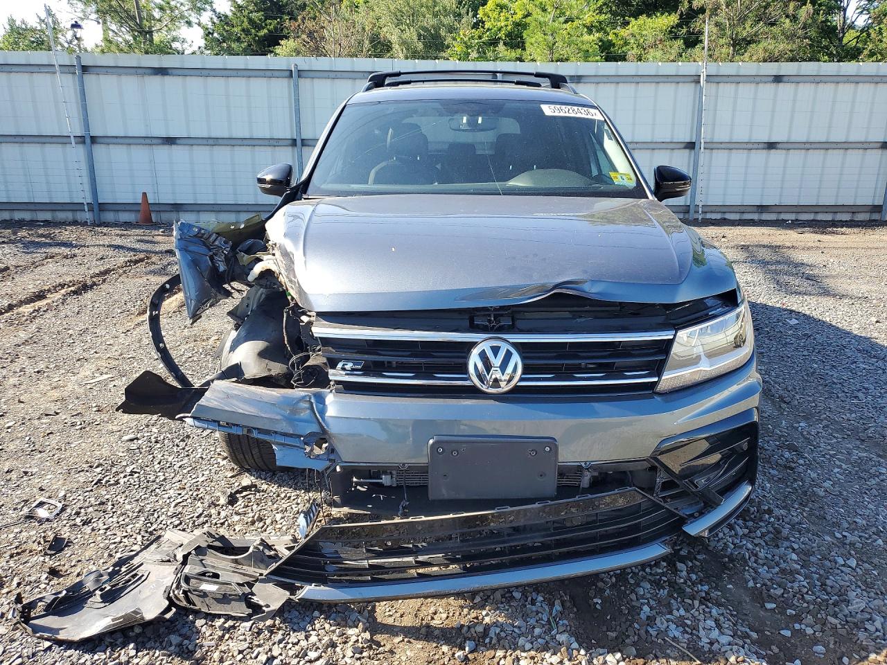 2021 VOLKSWAGEN TIGUAN