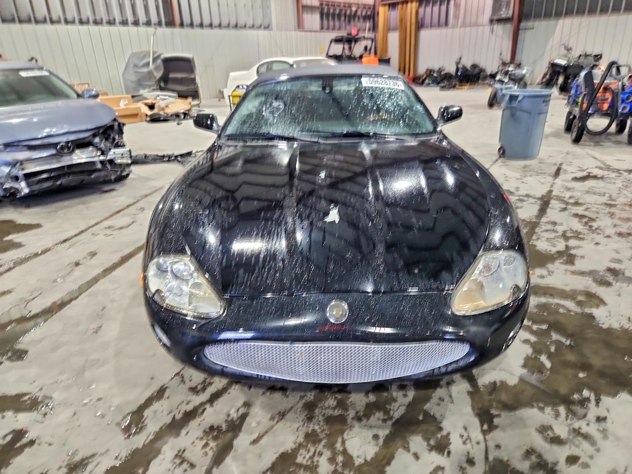 2004 JAGUAR XK8