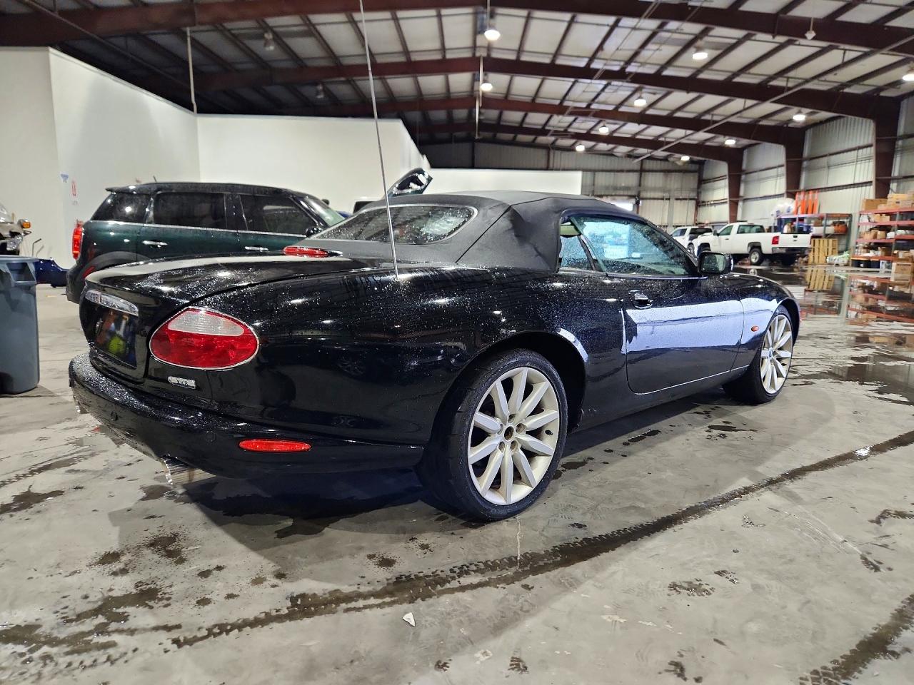 2004 JAGUAR XK8