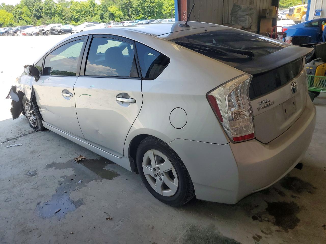2010 TOYOTA PRIUS