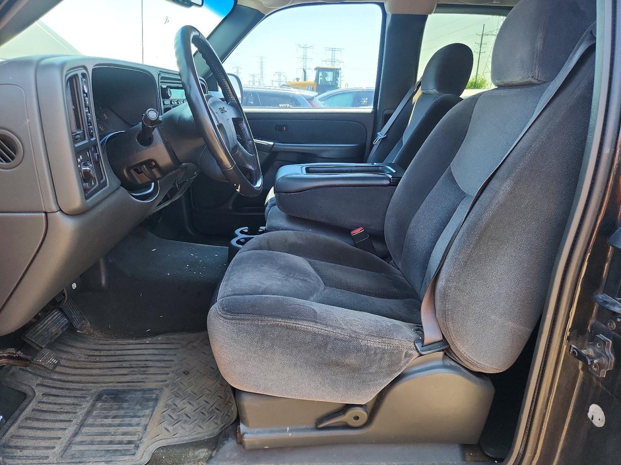 2003 GMC SIERRA