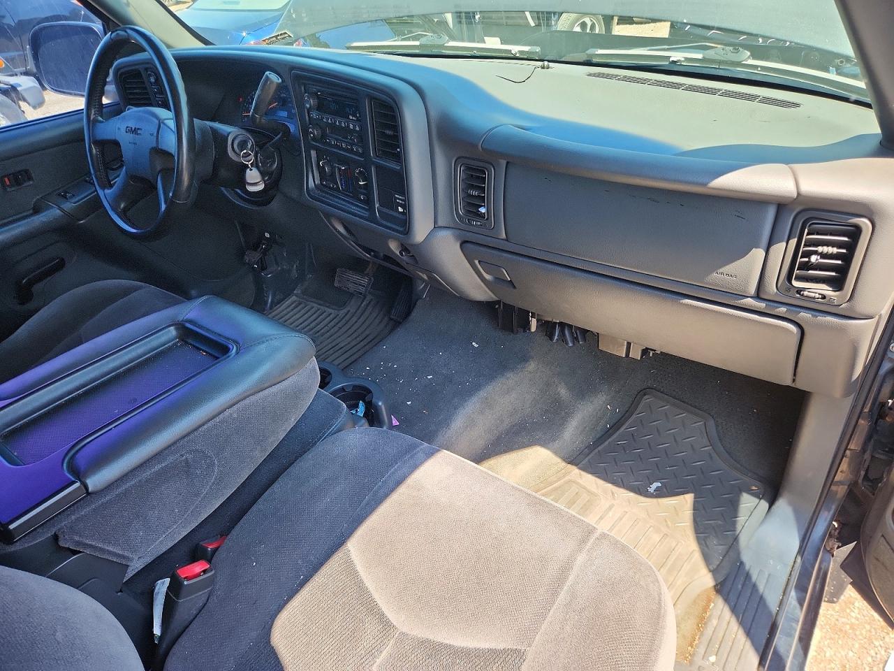 2003 GMC SIERRA