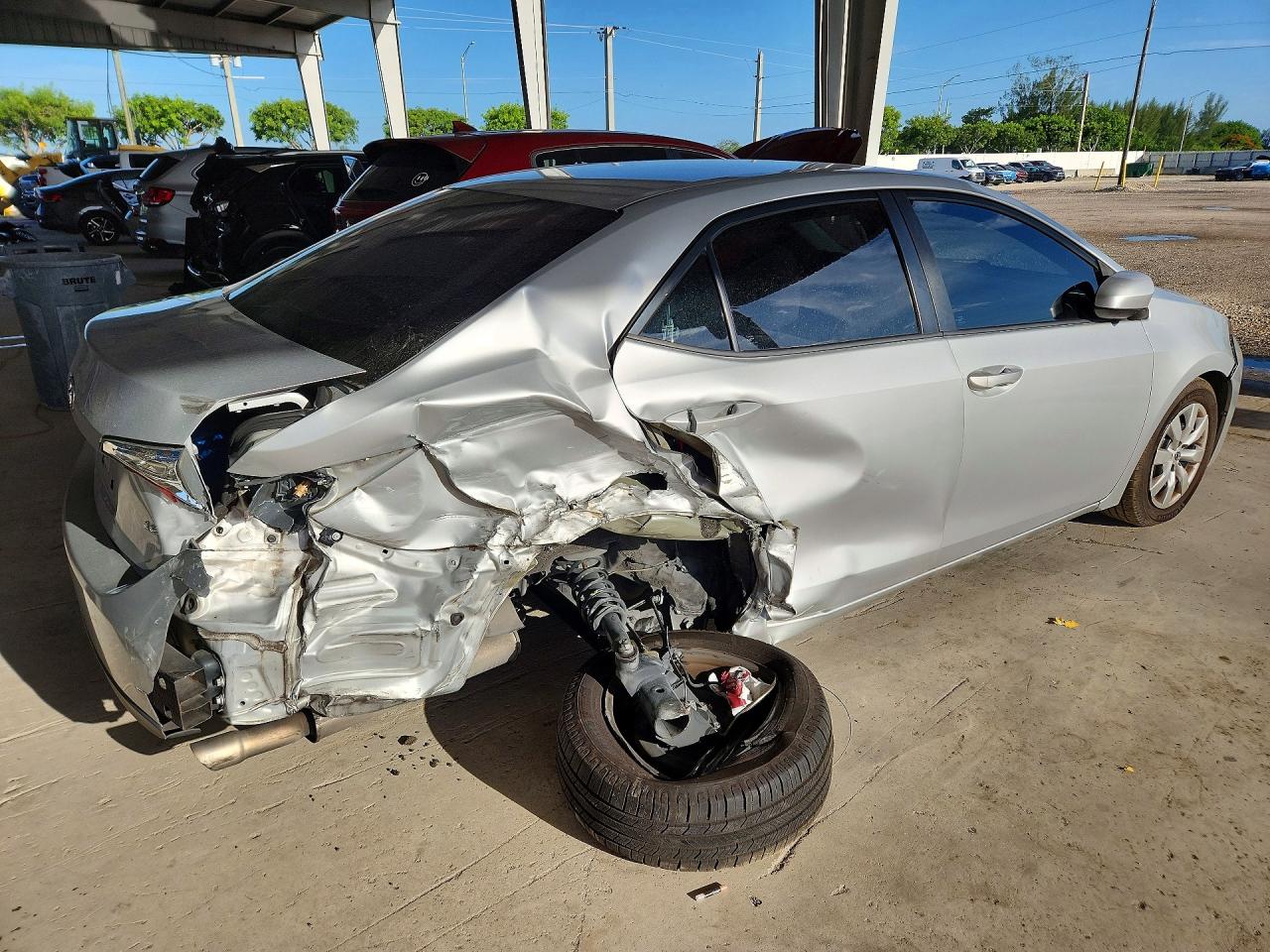 2016 TOYOTA COROLLA