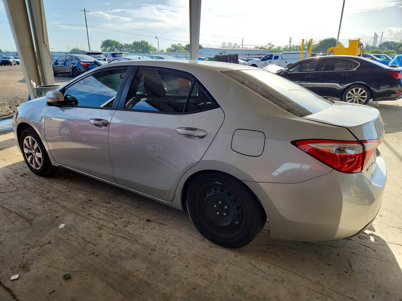 2016 TOYOTA COROLLA