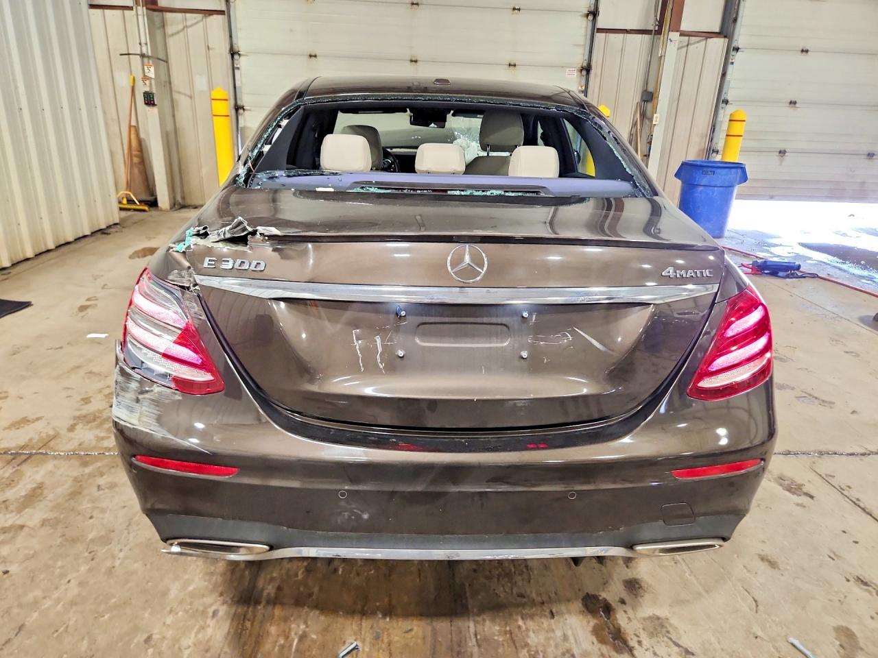2017 MERCEDES-BENZ E-CLASS