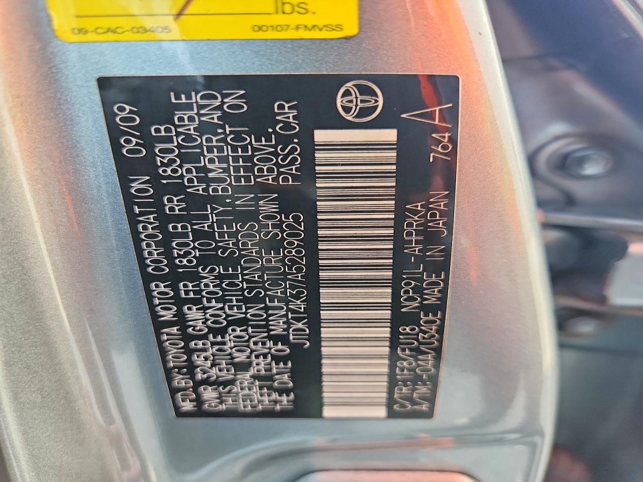 2010 TOYOTA YARIS