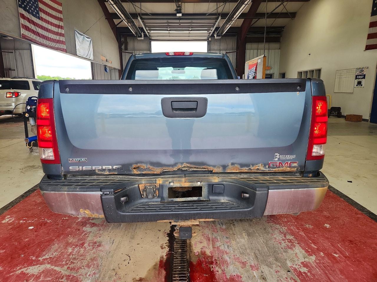 2011 GMC SIERRA