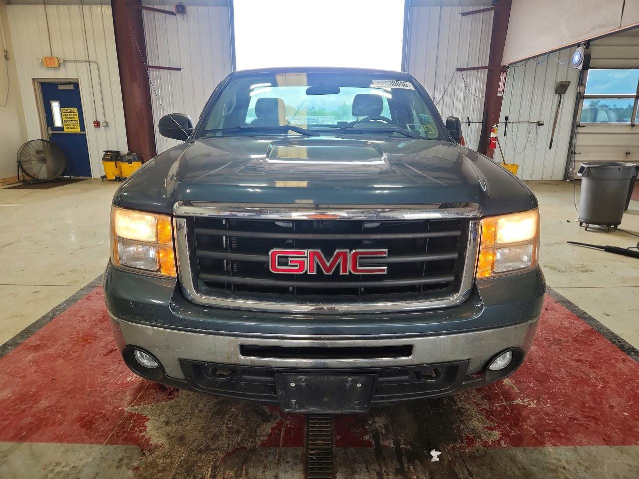 2011 GMC SIERRA