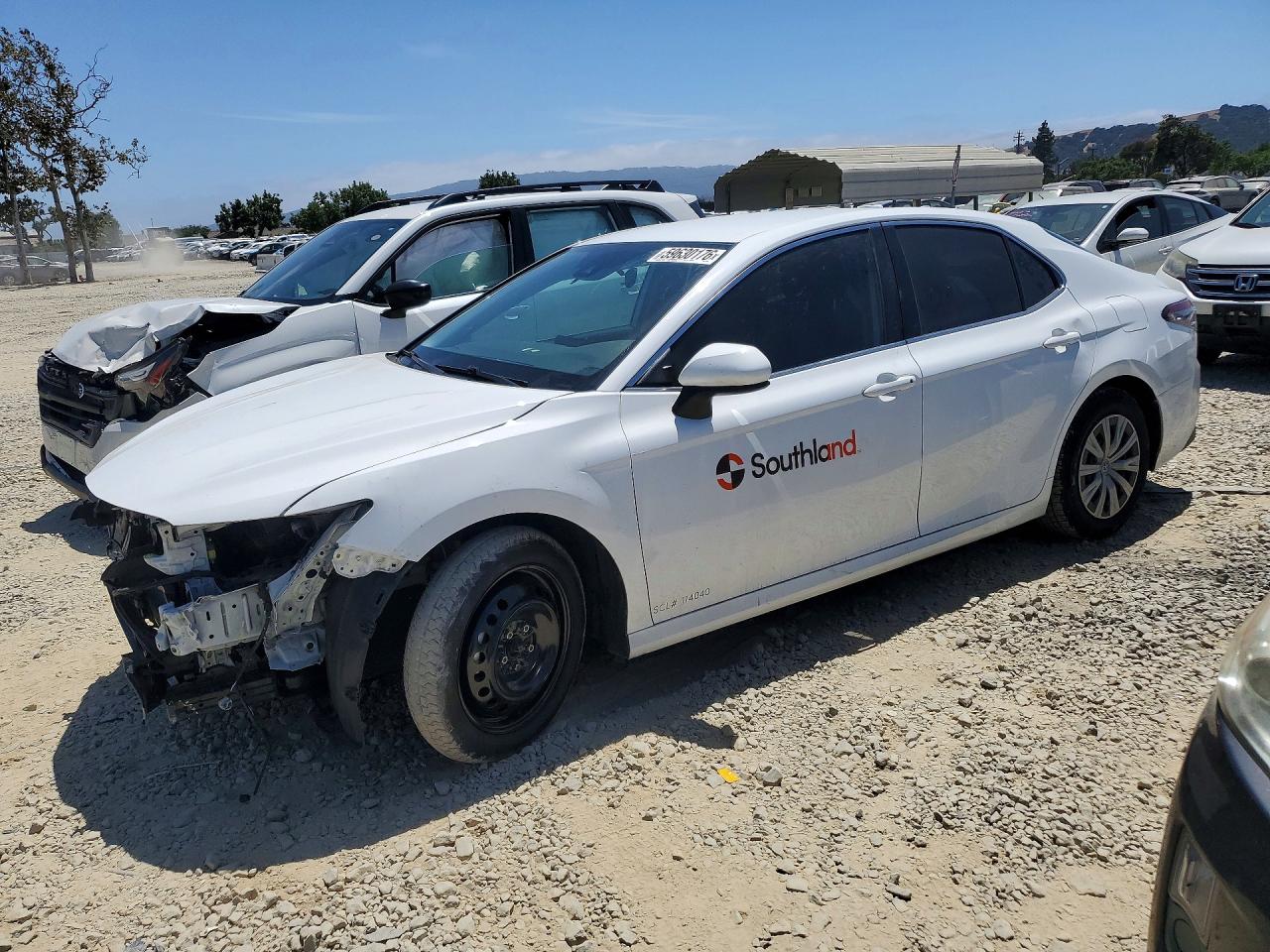 2023 TOYOTA CAMRY
