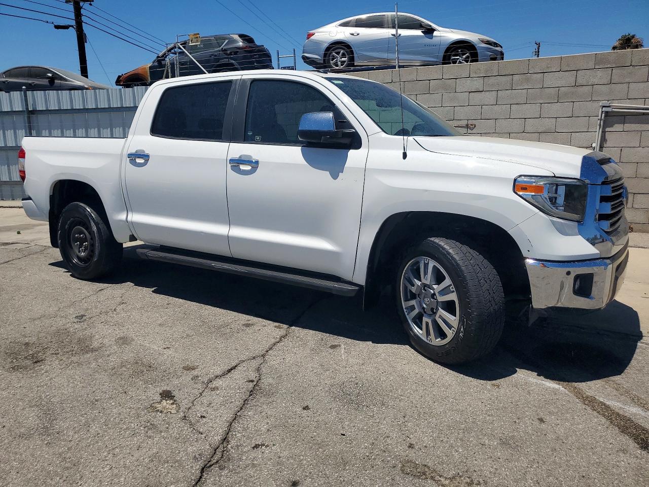 2019 TOYOTA TUNDRA