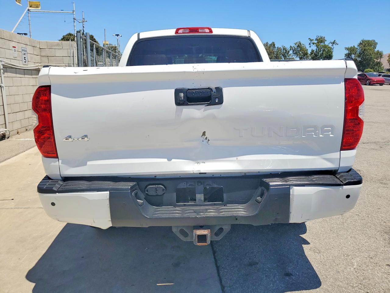 2019 TOYOTA TUNDRA