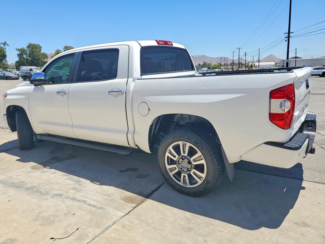 2019 TOYOTA TUNDRA