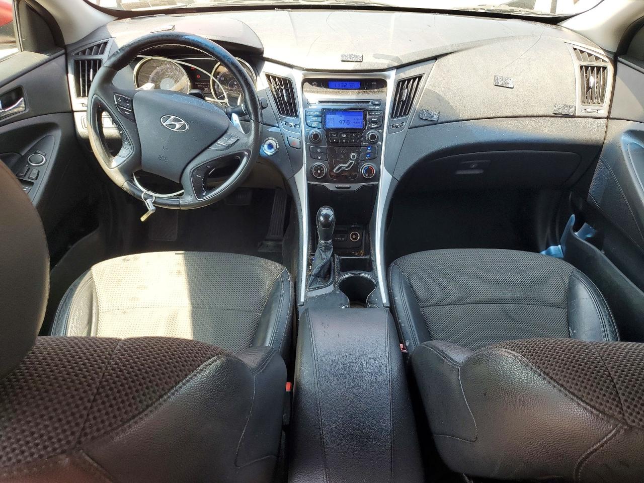 2012 HYUNDAI SONATA