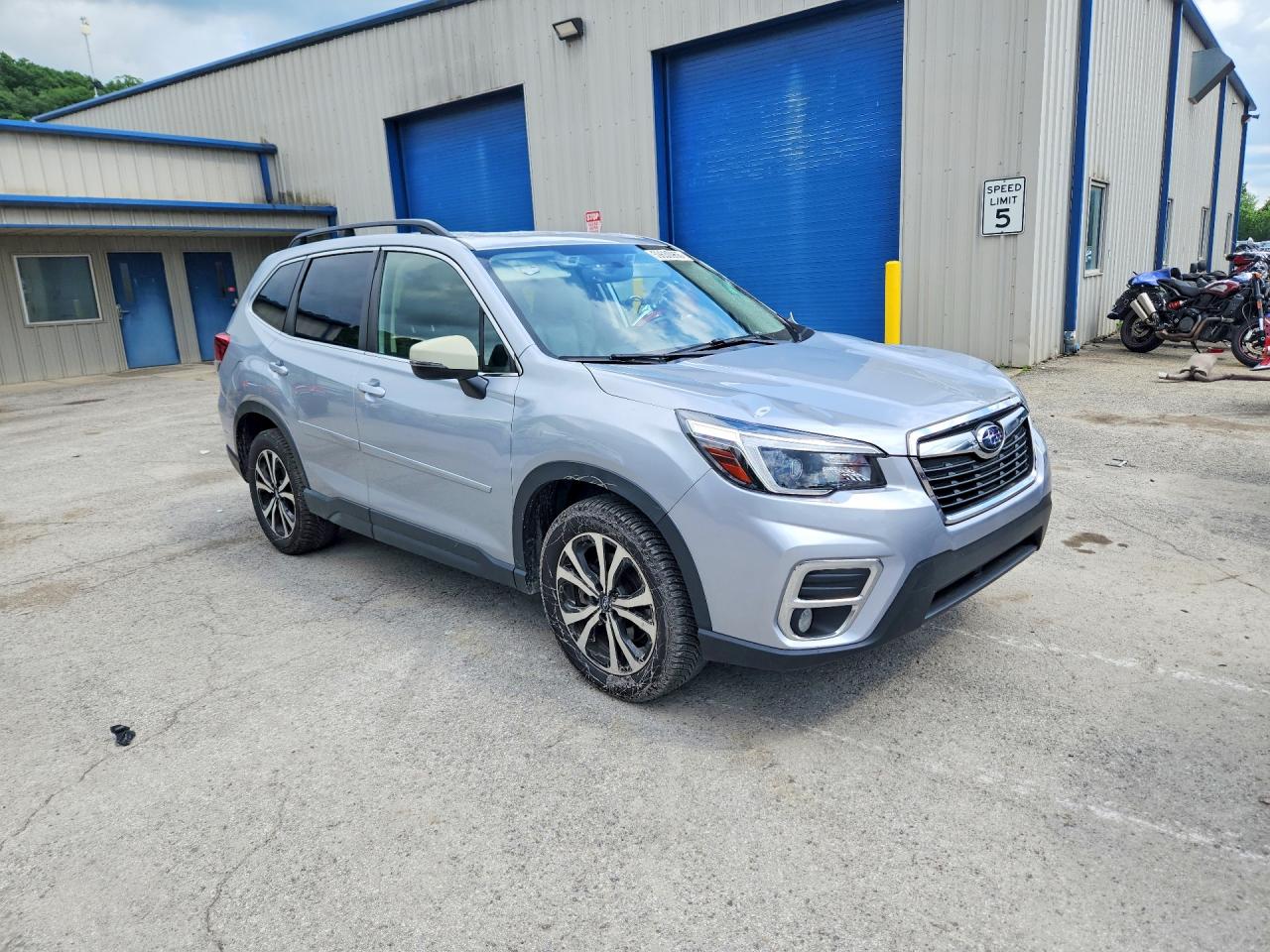 2021 SUBARU FORESTER