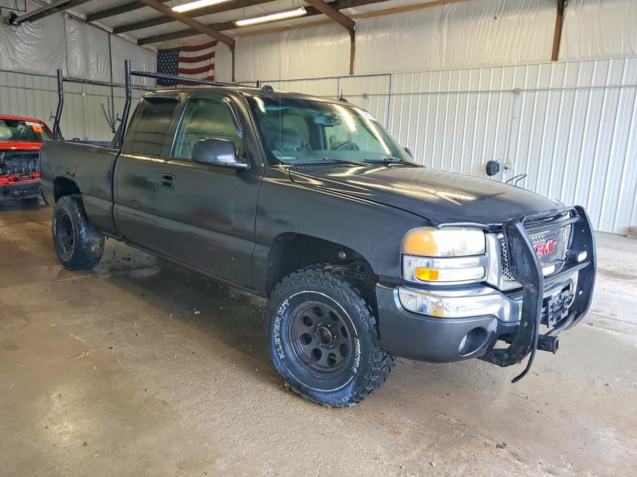 2004 GMC SIERRA