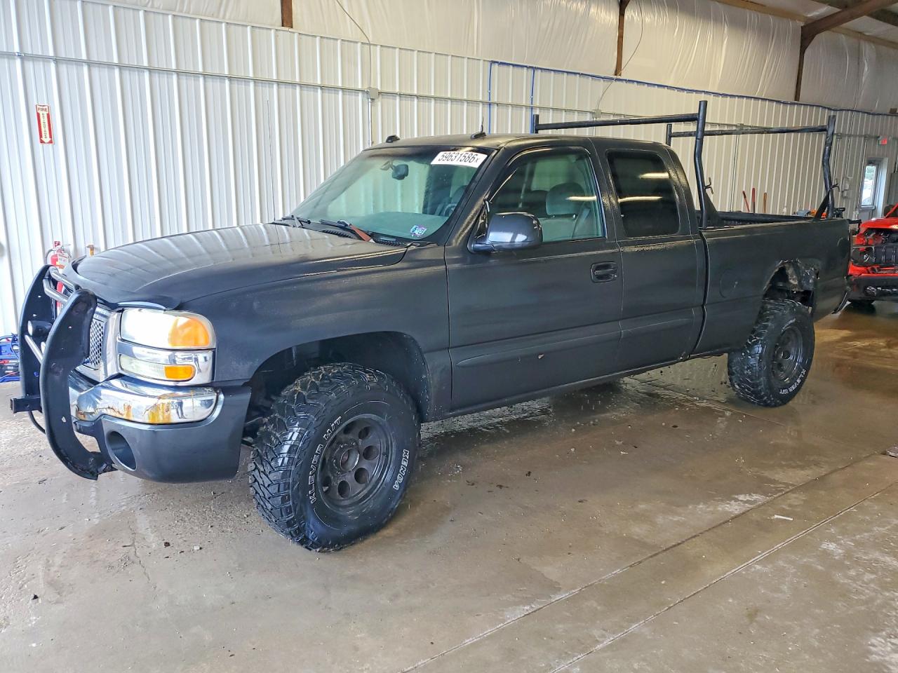 2004 GMC SIERRA