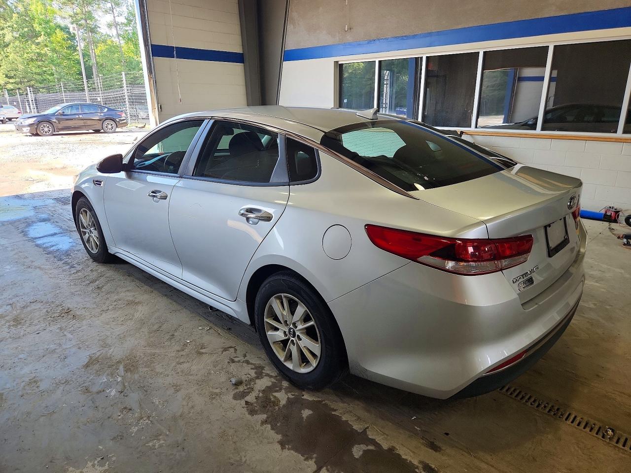 2017 KIA OPTIMA
