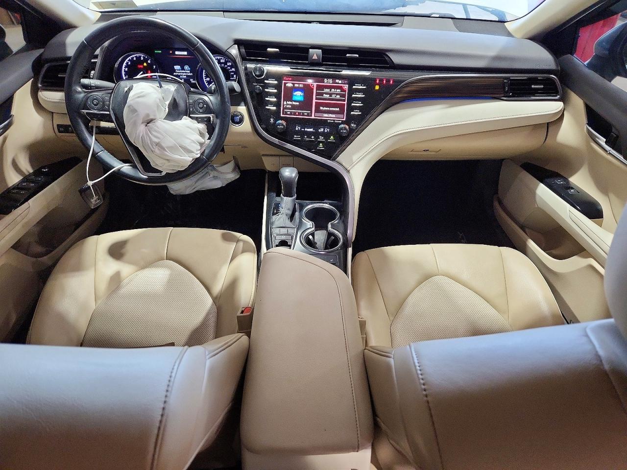 2020 TOYOTA CAMRY