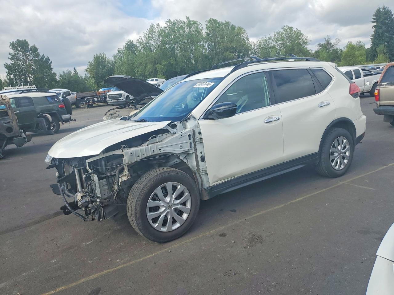 2017 NISSAN ROGUE