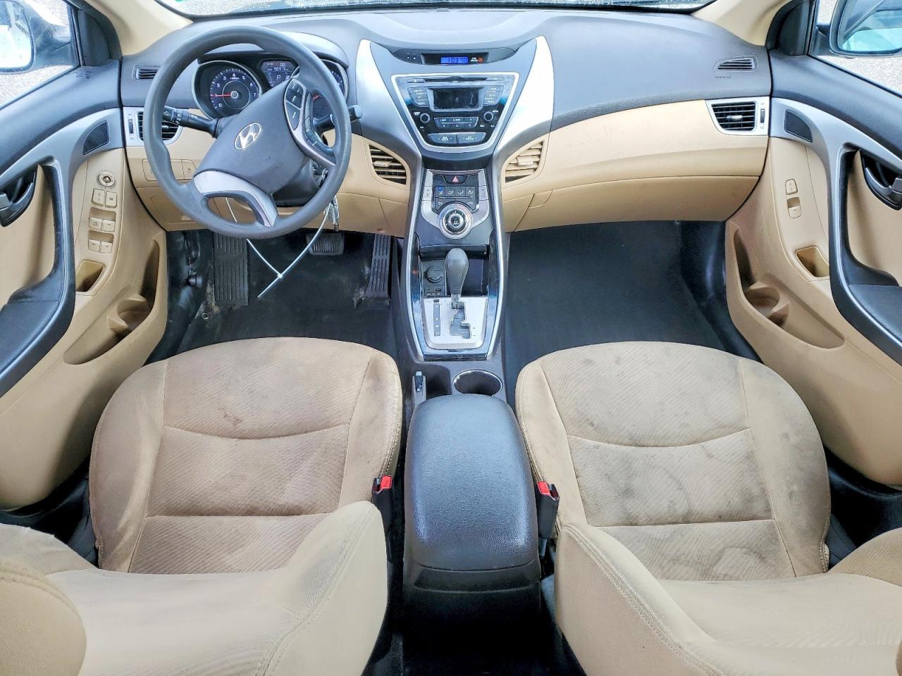 2013 HYUNDAI ELANTRA