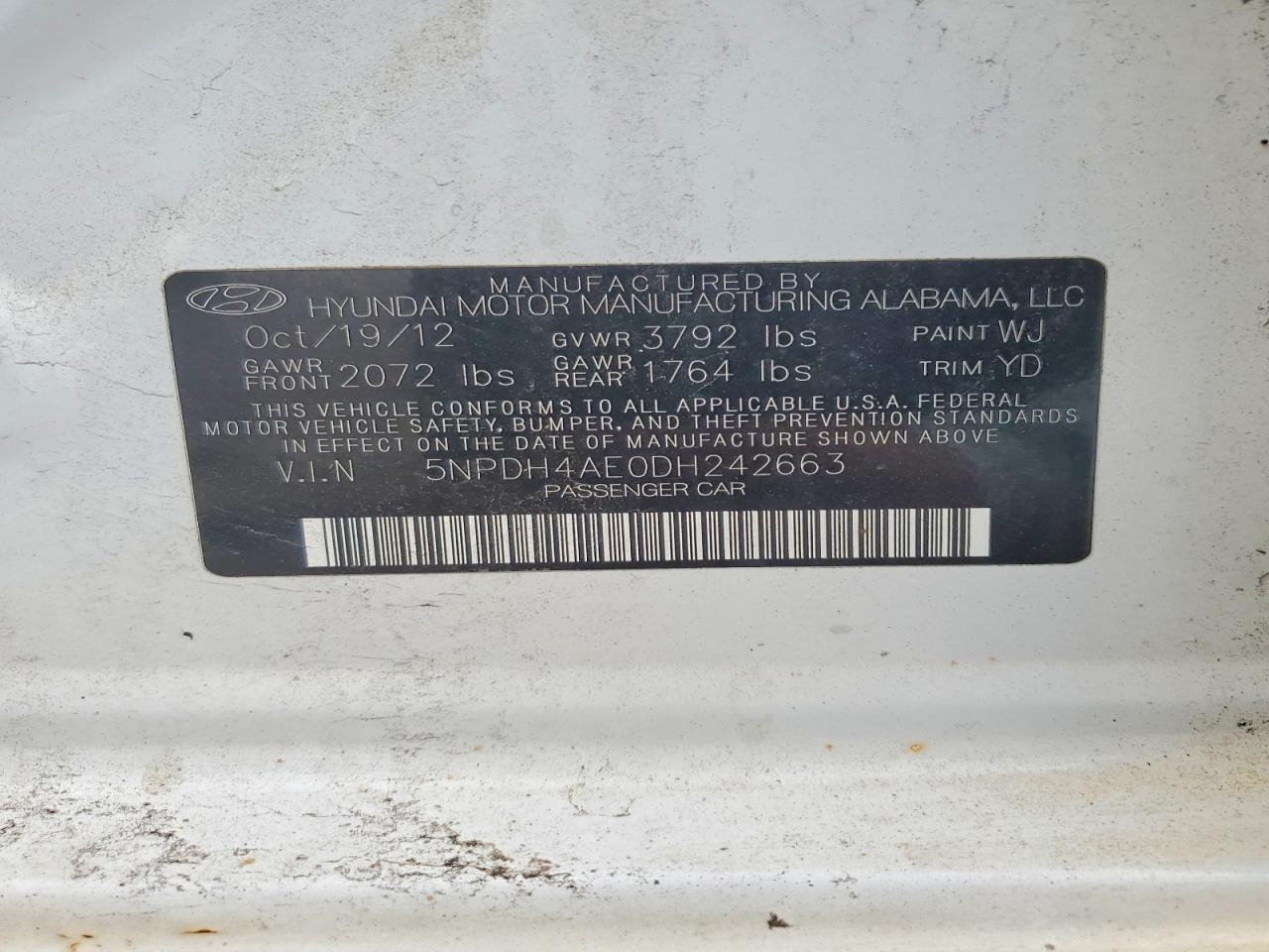 2013 HYUNDAI ELANTRA