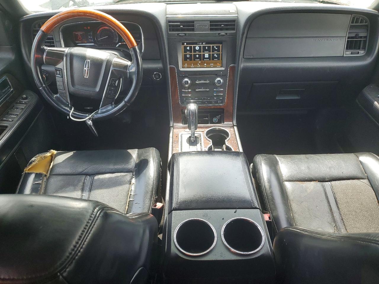 2017 LINCOLN NAVIGATOR