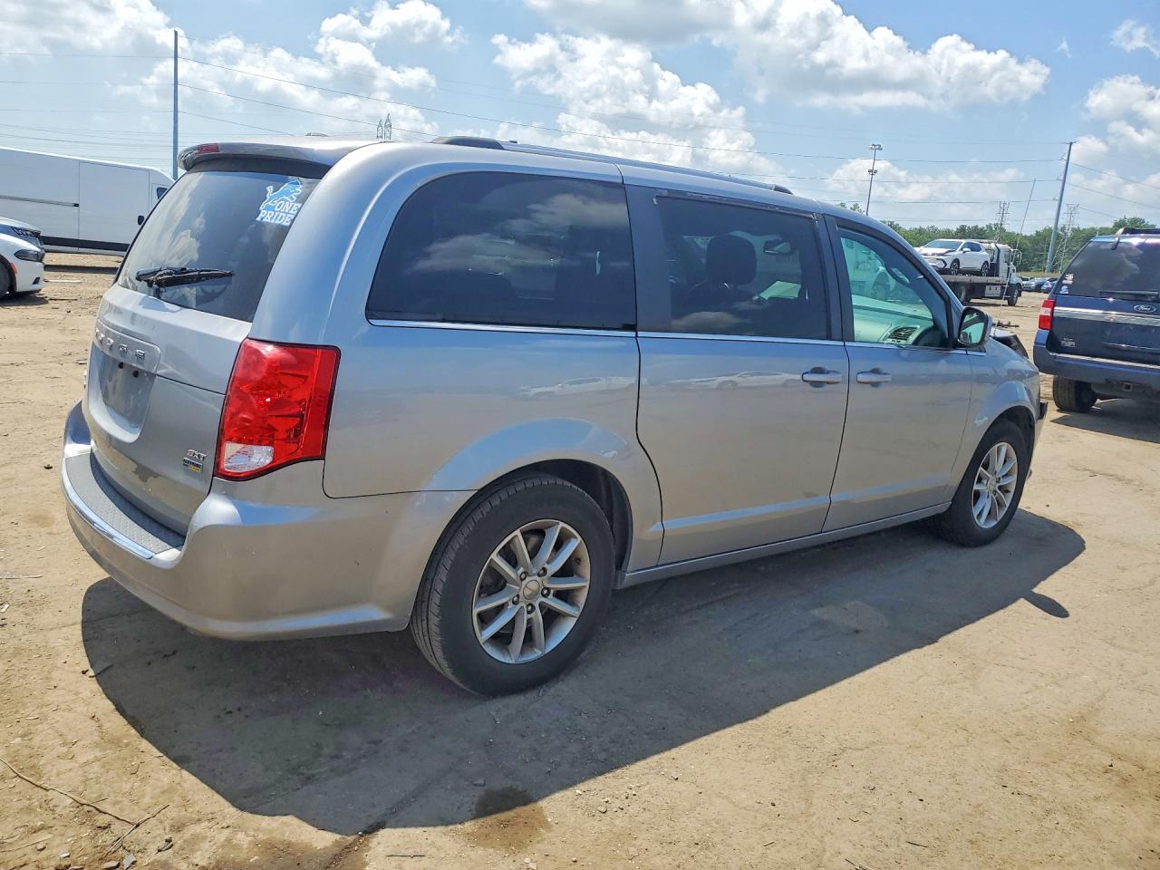 2019 DODGE CARAVAN