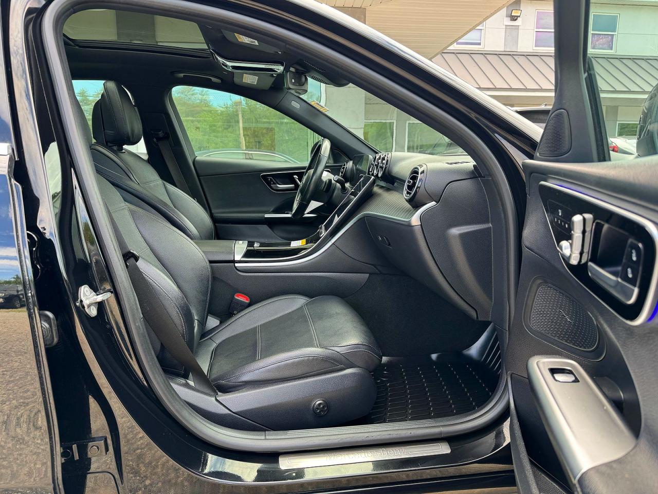 2023 MERCEDES-BENZ C-CLASS