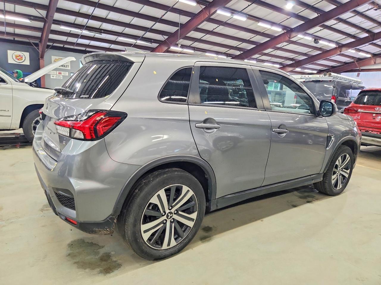 2021 MITSUBISHI OUTLANDER