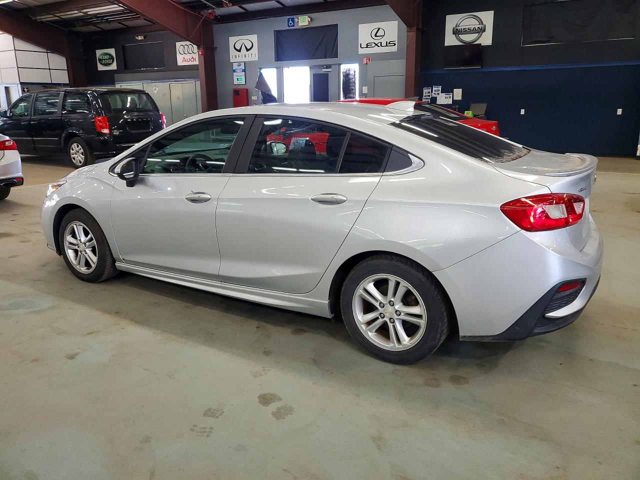 2017 CHEVROLET CRUZE