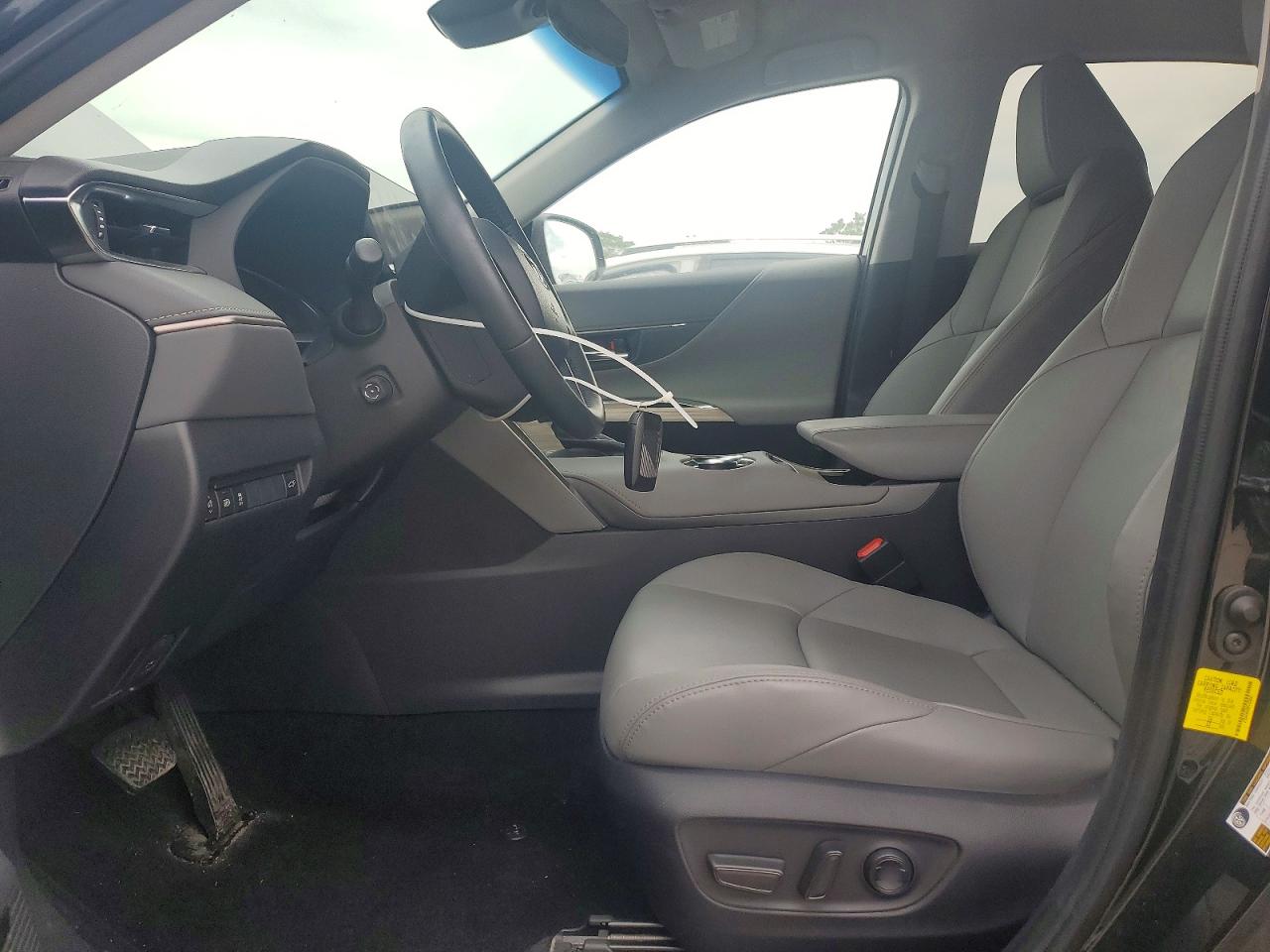 2023 TOYOTA VENZA