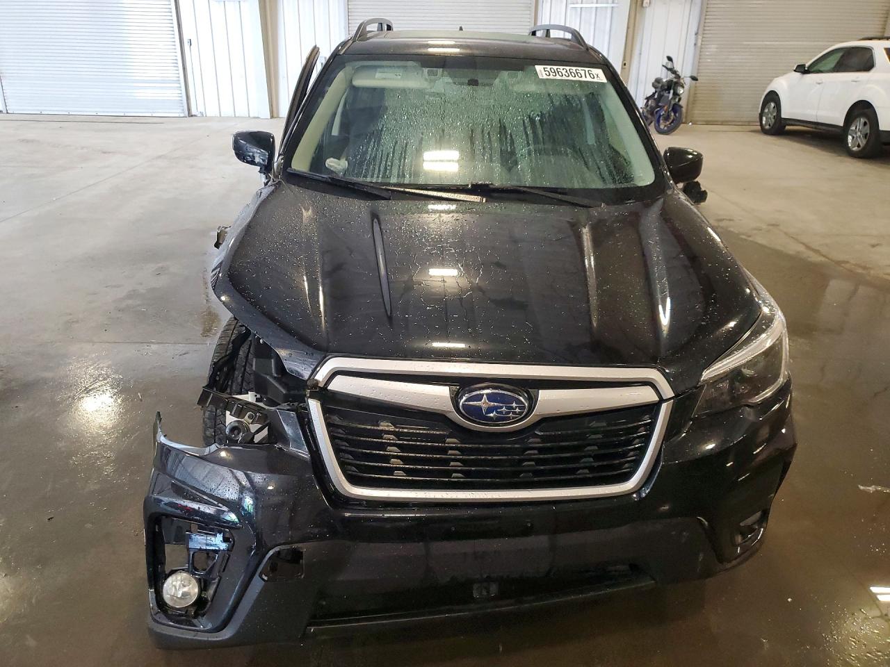 2021 SUBARU FORESTER