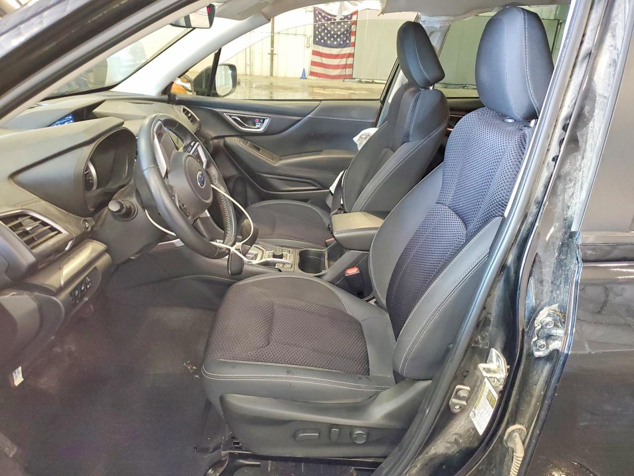 2021 SUBARU FORESTER