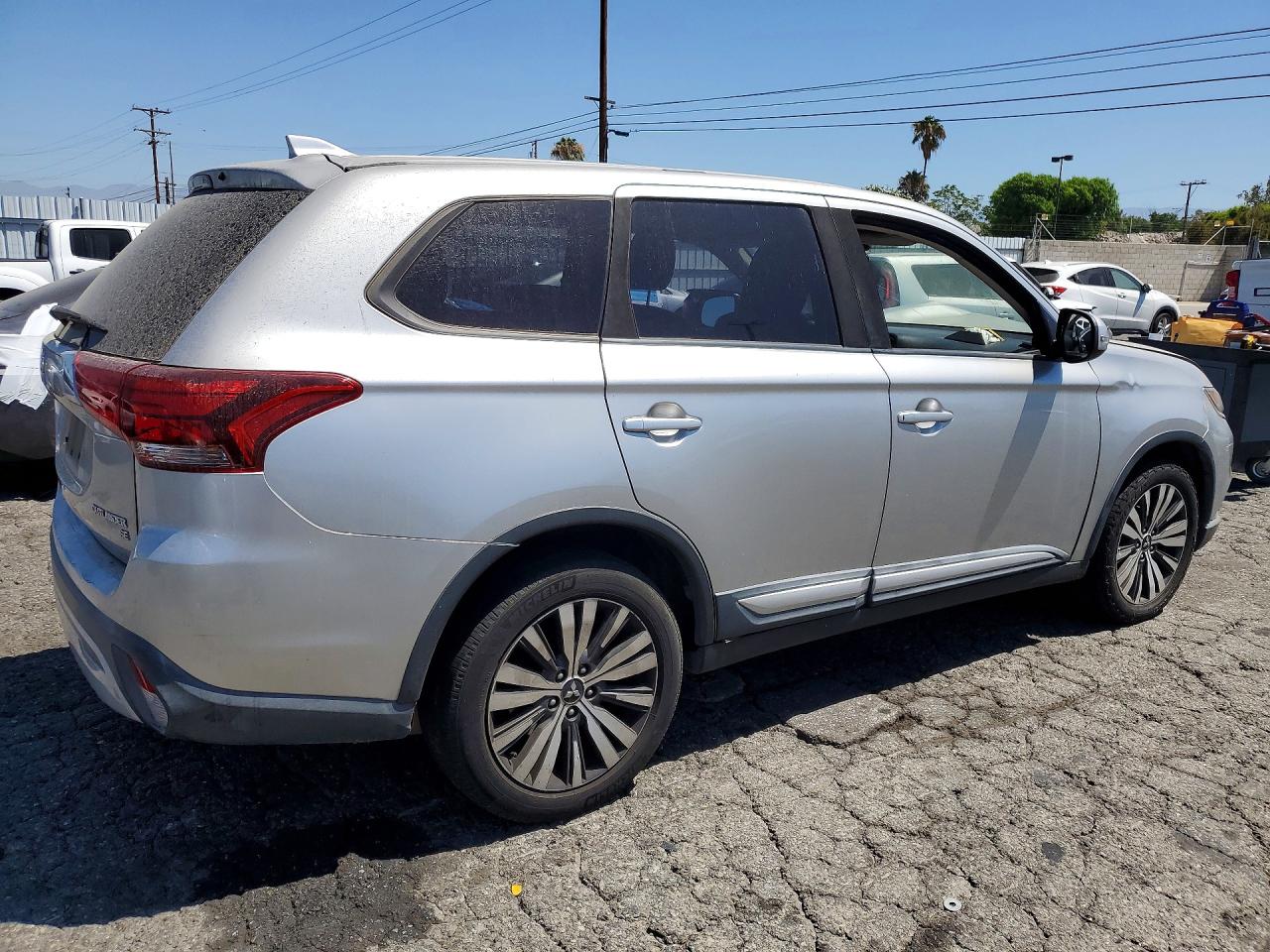 2019 MITSUBISHI OUTLANDER