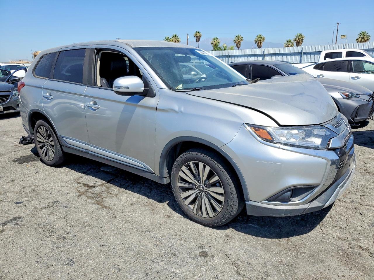 2019 MITSUBISHI OUTLANDER