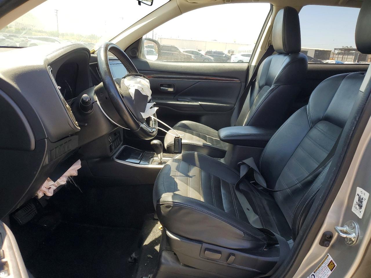 2019 MITSUBISHI OUTLANDER