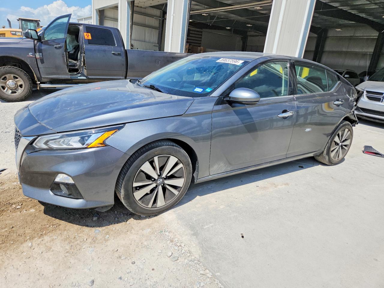 2019 NISSAN ALTIMA