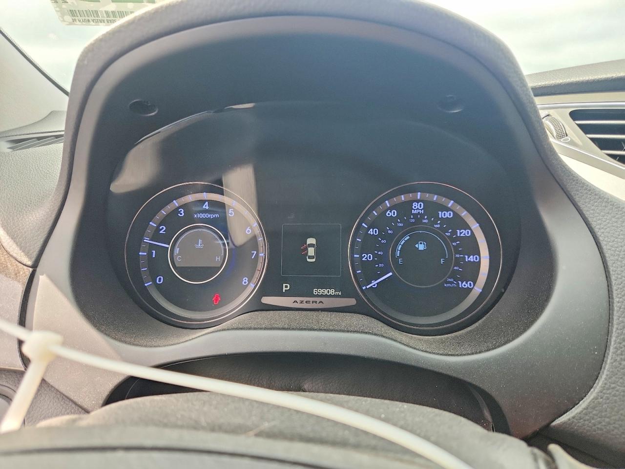 2016 HYUNDAI AZERA