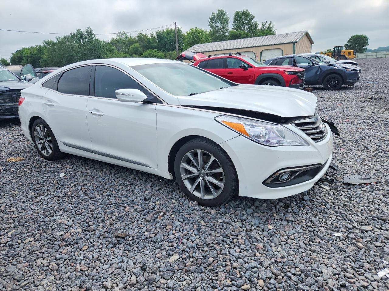 2016 HYUNDAI AZERA
