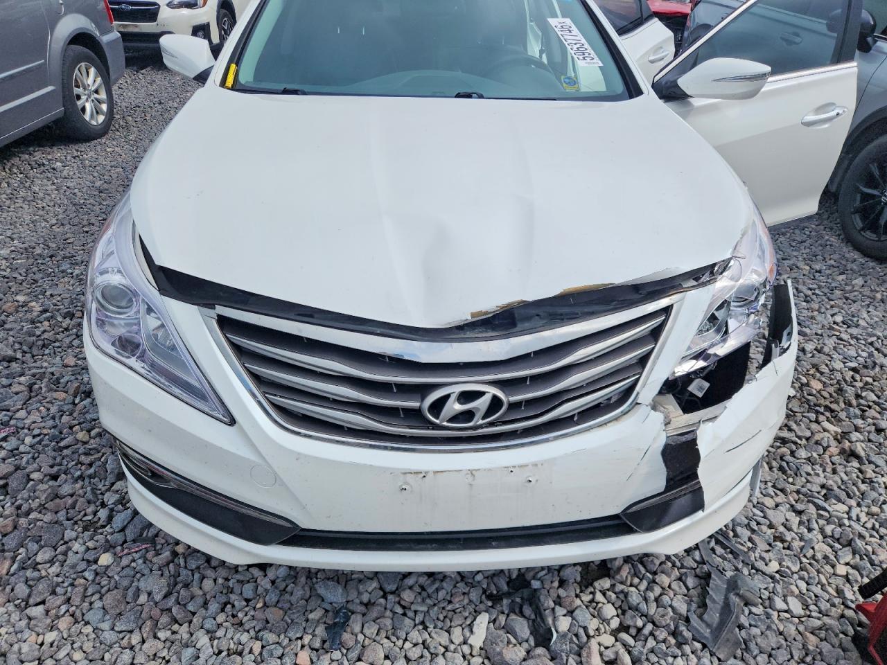 2016 HYUNDAI AZERA