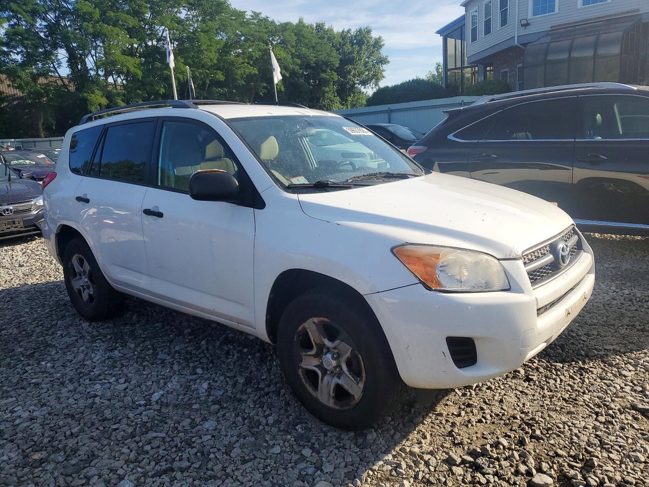 2011 TOYOTA RAV4